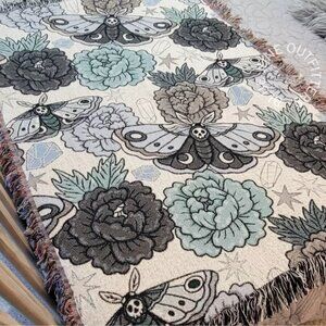 DEATH MOTH FLORAL THROW BLANKET | NEW WITH TAGS
